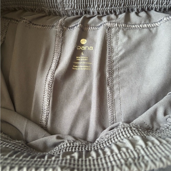 Apana Woman’s Light Gray Pants - Picture 7 of 7